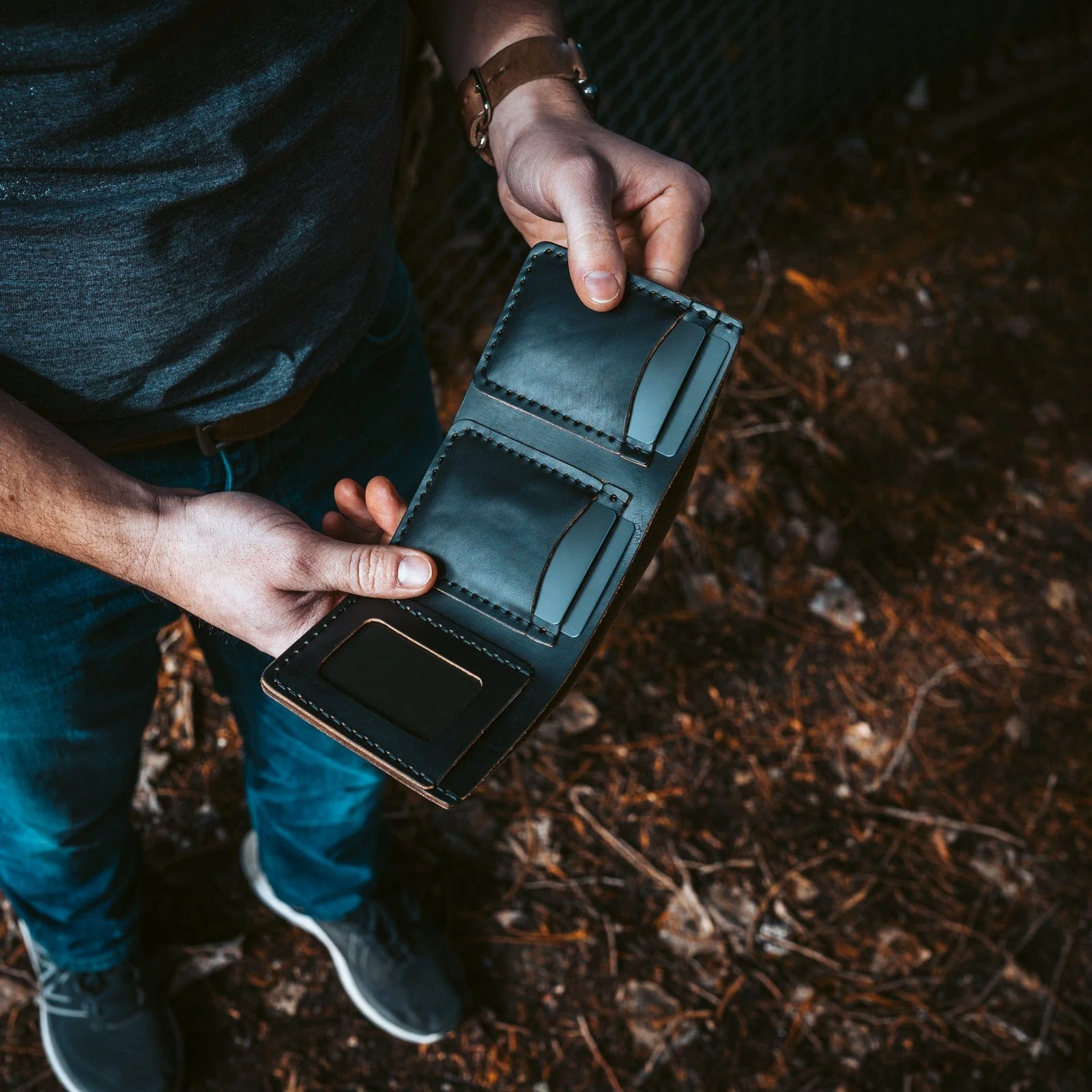 Leather Trifold Wallet - Image 33